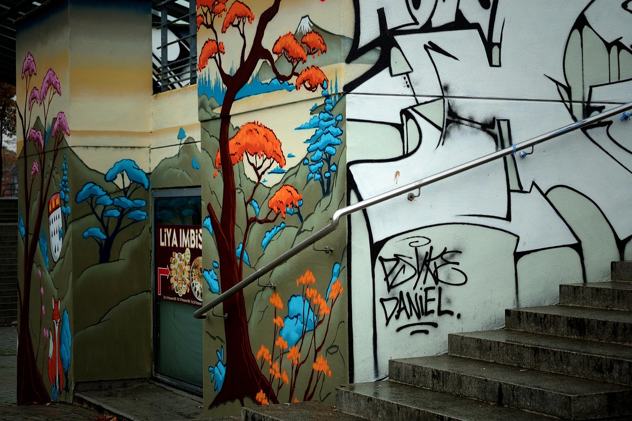 Sculptures & Wall Murals: Turning Spaces into Landmarks